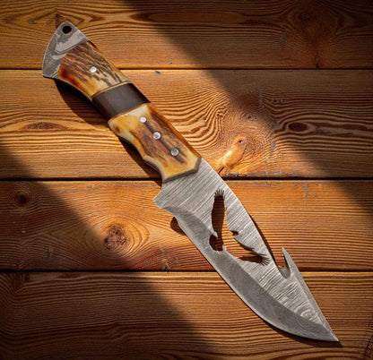 Damascus Hunting Knife with Stag Handle & Eagle Cutout Blade Unique Blades Runner