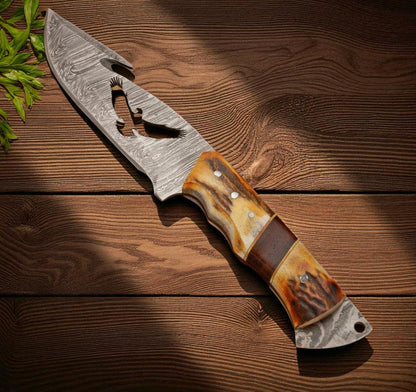 Damascus Hunting Knife with Stag Handle & Eagle Cutout Blade Unique Blades Runner