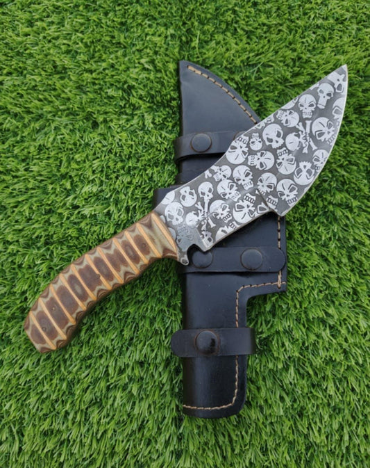 Custom Skull-Etched Tracker Knife with Textured Handle & Leather Sheath Unique Blades Runner
