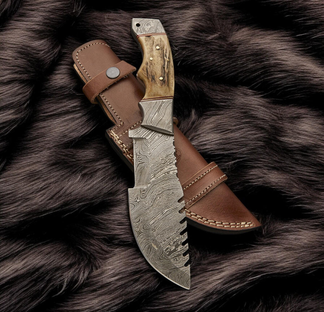 Handmade Damascus Tracker Knife with Stag Handle & Sawback Spine Unique Blades Runner