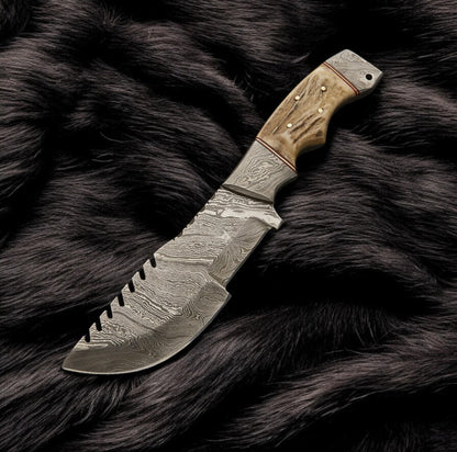 Handmade Damascus Tracker Knife with Stag Handle & Sawback Spine Unique Blades Runner
