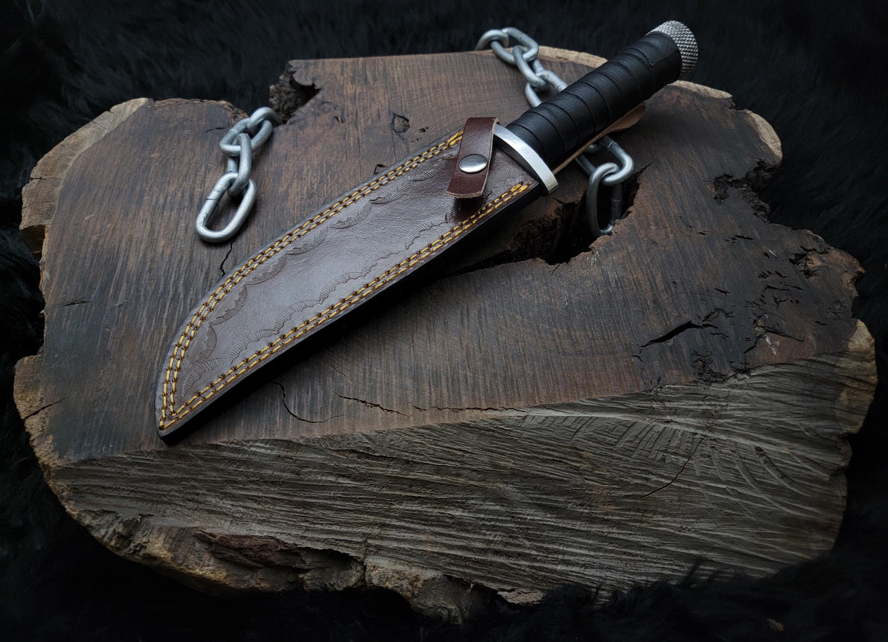 Metal Gear Solid 3 Knife - Handmade D2 Tool Steel Blade With Sheath Unique Blades Runner