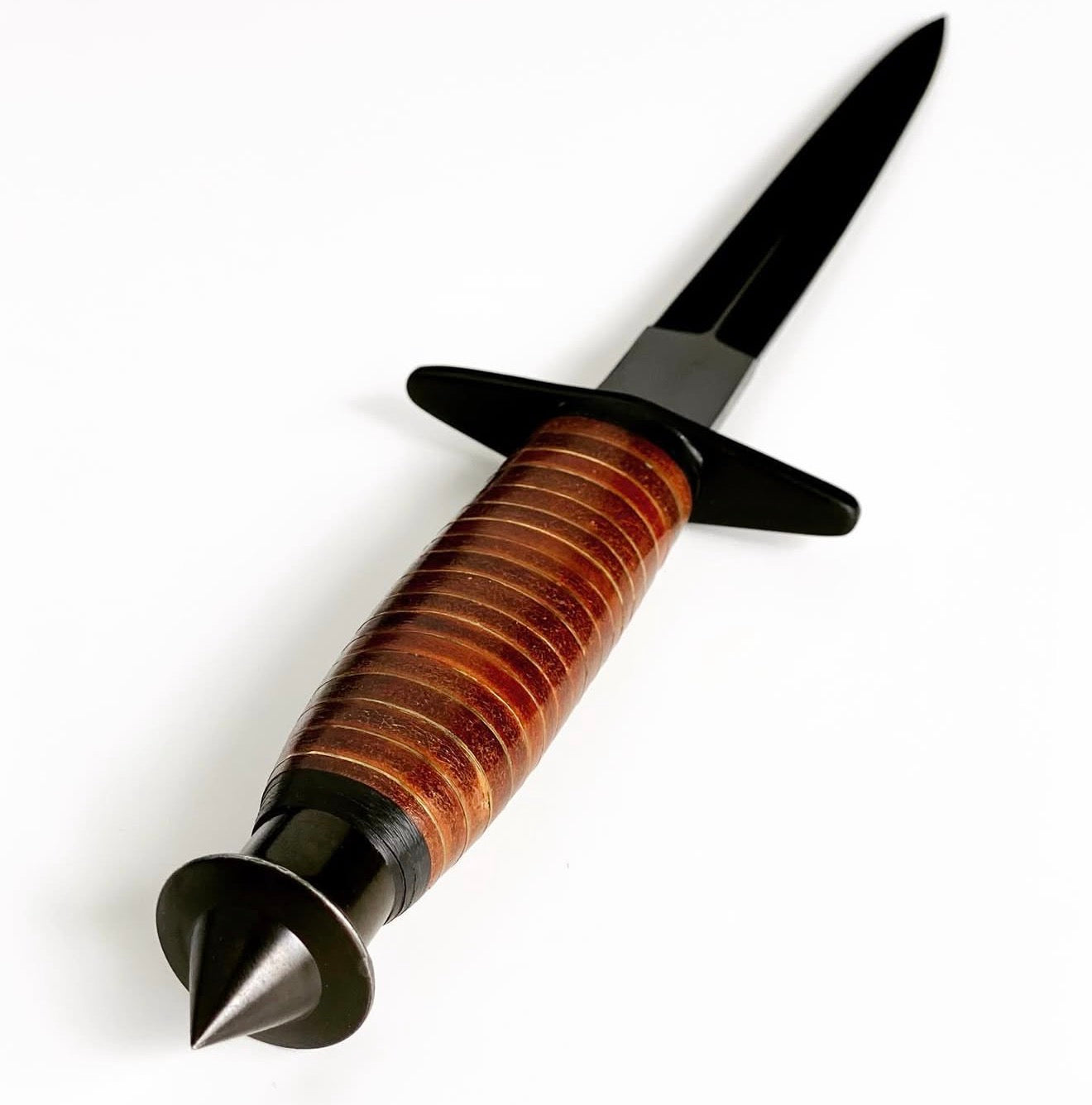 Rare Vintage "Devil's Brigade" V-42 Knife made for the First Special Service Force Unique Blades Runner