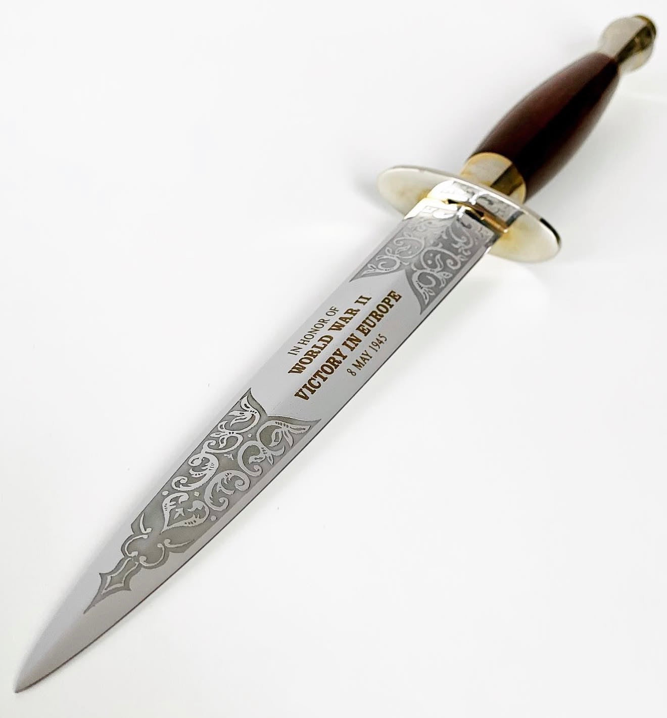 Vintage Limited Edition Wilkinson WWII, Fairbairn-Sykes Commando Knife Unique Blades Runner