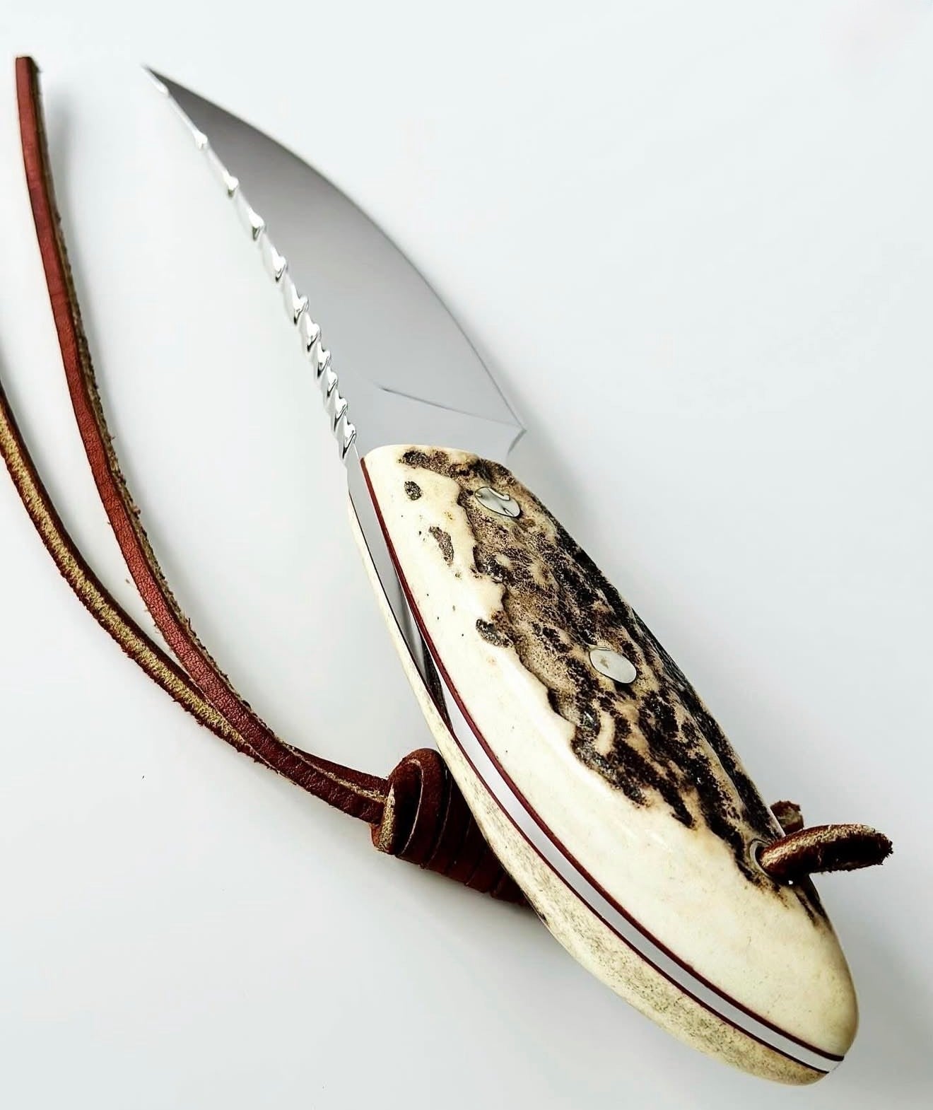Vintage Hunter Skinner Knife, handmade by Henry Heitler Unique Blades Runner