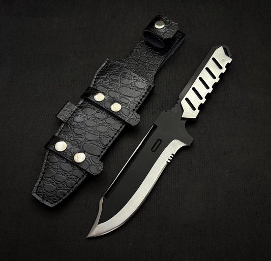 MGS4 Knife Replica | Solid Snake Metal Gear Inspired Collectible Blade Unique Blades Runner