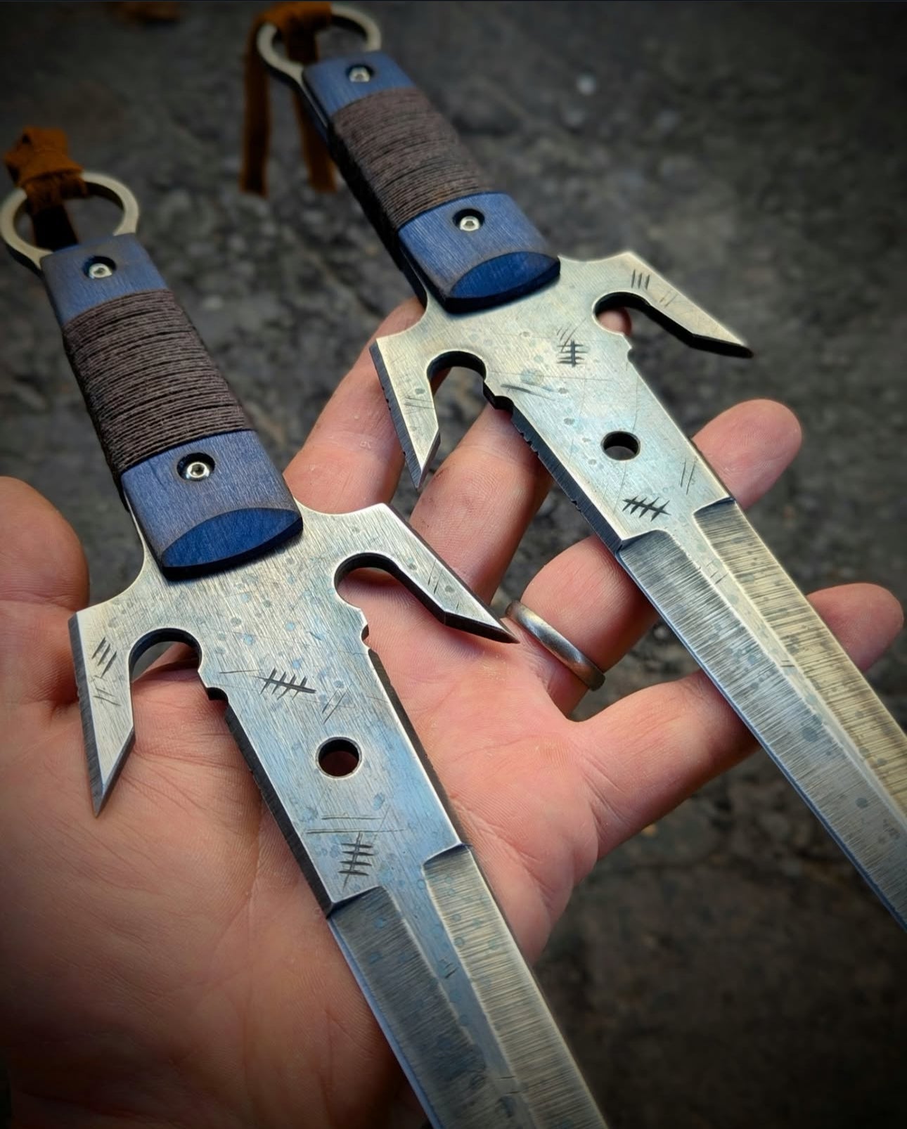 Custom Handmade Stainless Steel Sai Dagger Knife – Wood Handle, Collectible Unique Blades Runner