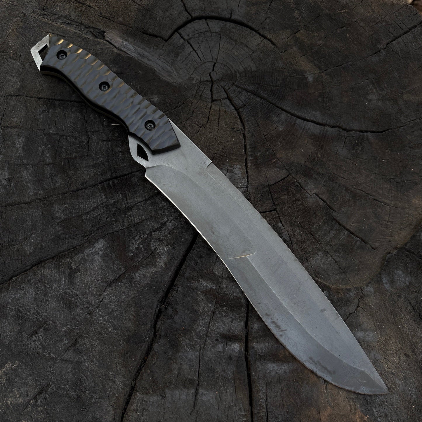 Handmade Rustic Tracker Knife – Carbon Steel Blade with Micarta Grip Unique Blades Runner