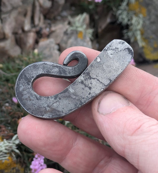 Hand-Forged Flint Striker Steel | Curved Vintage Fire Starter | UBR Gear Unique Blades Runner