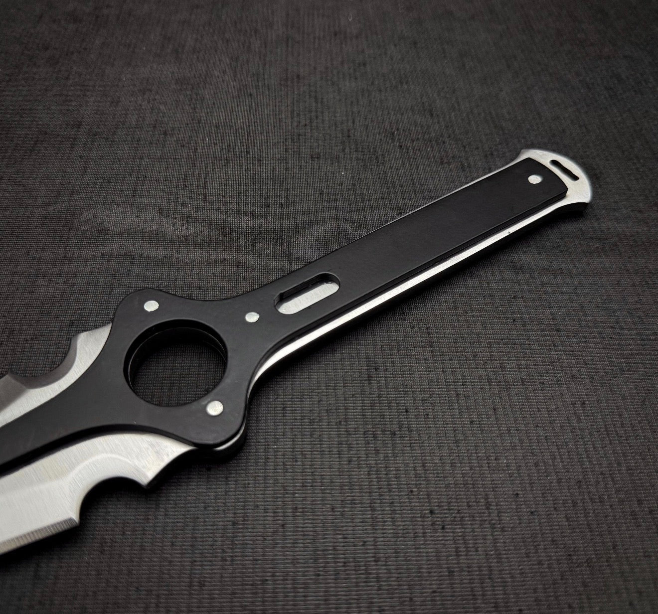 Persona Joker Knife – Handmade Replica Knife with Leather Sheath Unique Blades Runner