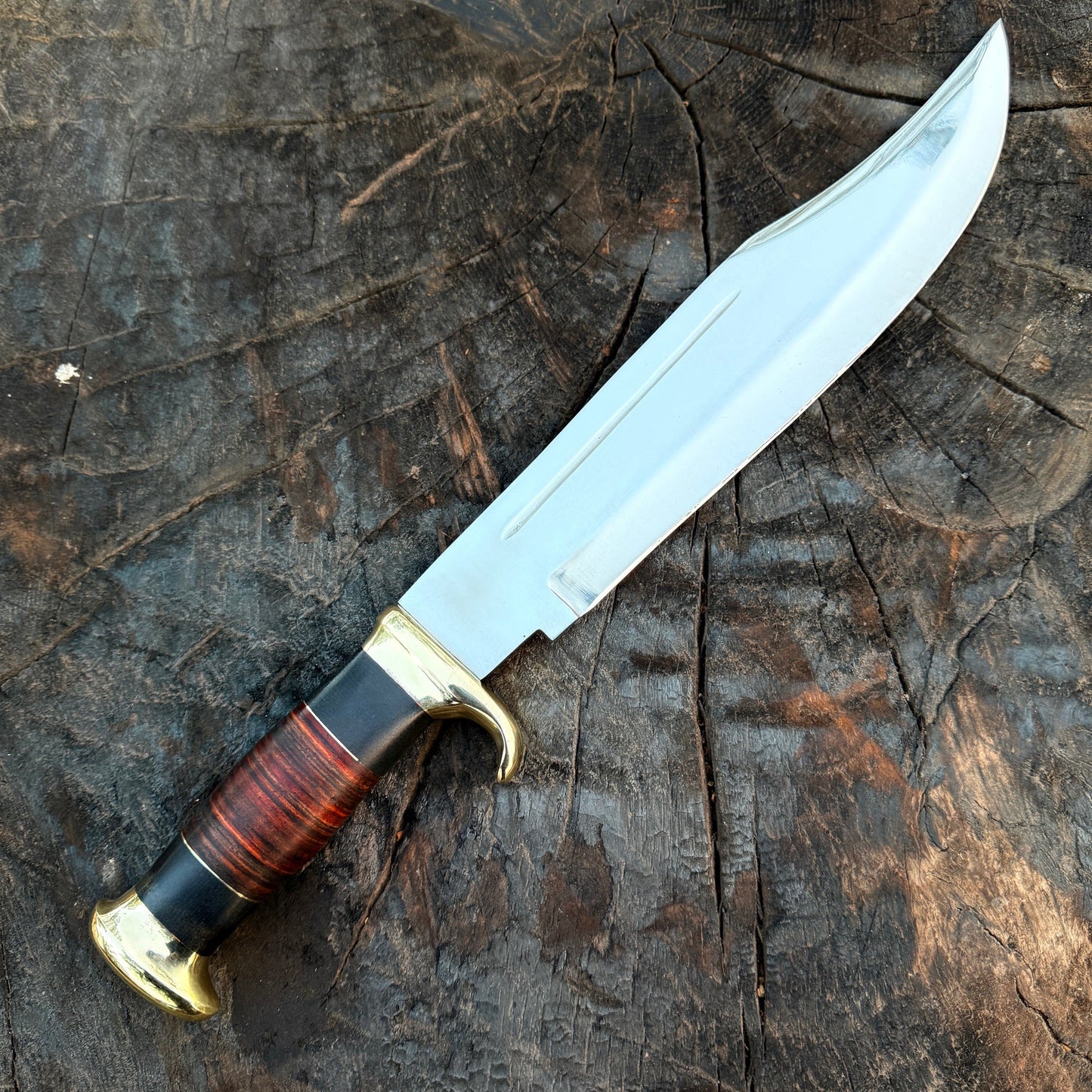 Crocodile Dundee Knife - D2 Tool Steel With Stacked Leather Unique Blades Runner