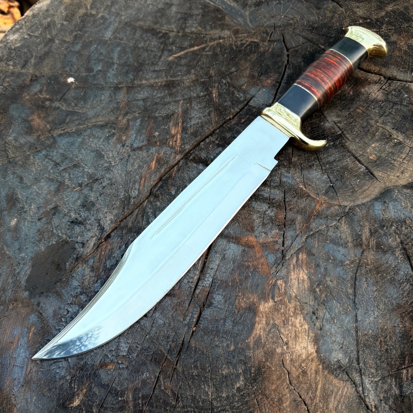 Crocodile Dundee Knife - D2 Tool Steel With Stacked Leather Unique Blades Runner