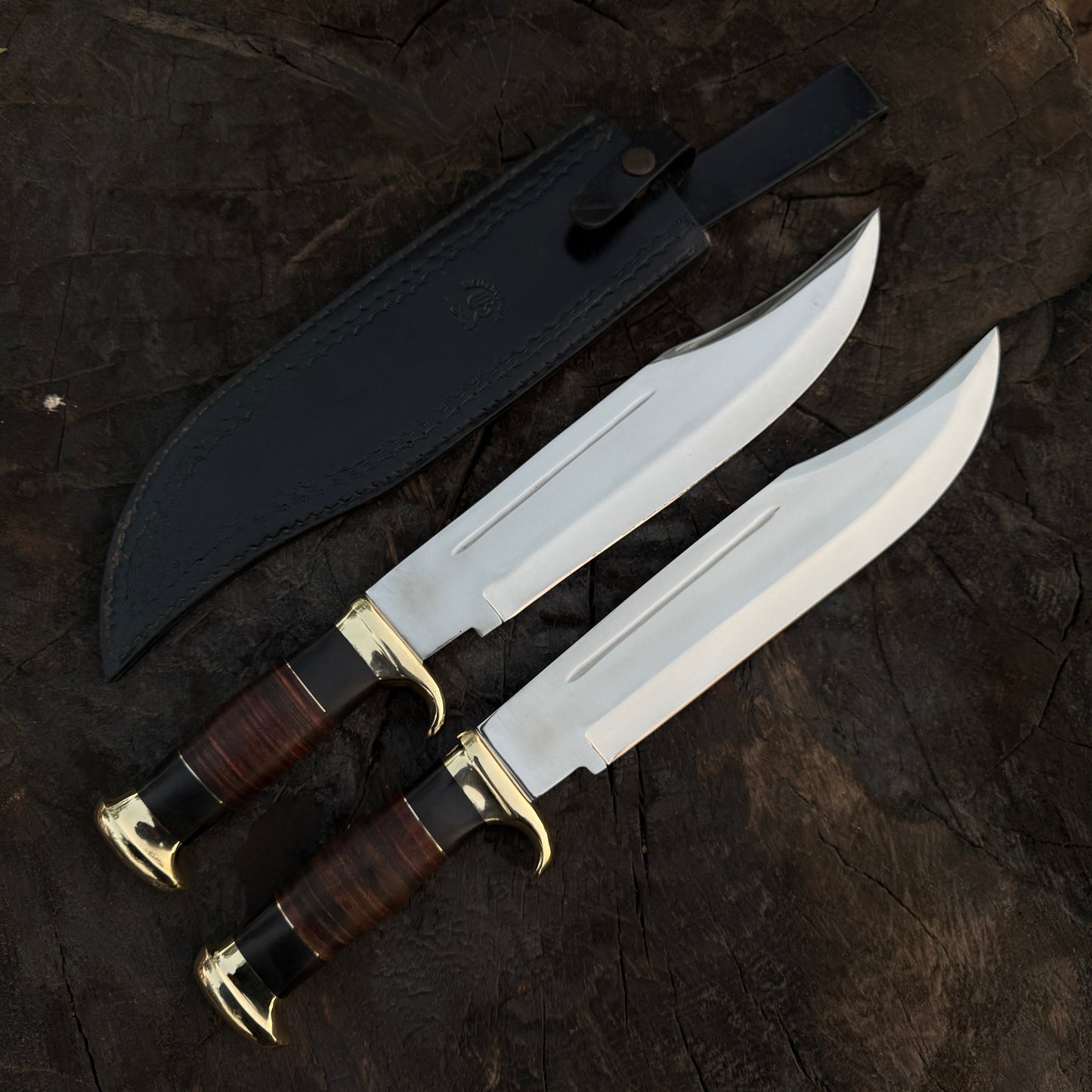 Set of 2 Crocodile Dundee Knife - D2 Tool Steel With Stacked Leather Unique Blades Runner