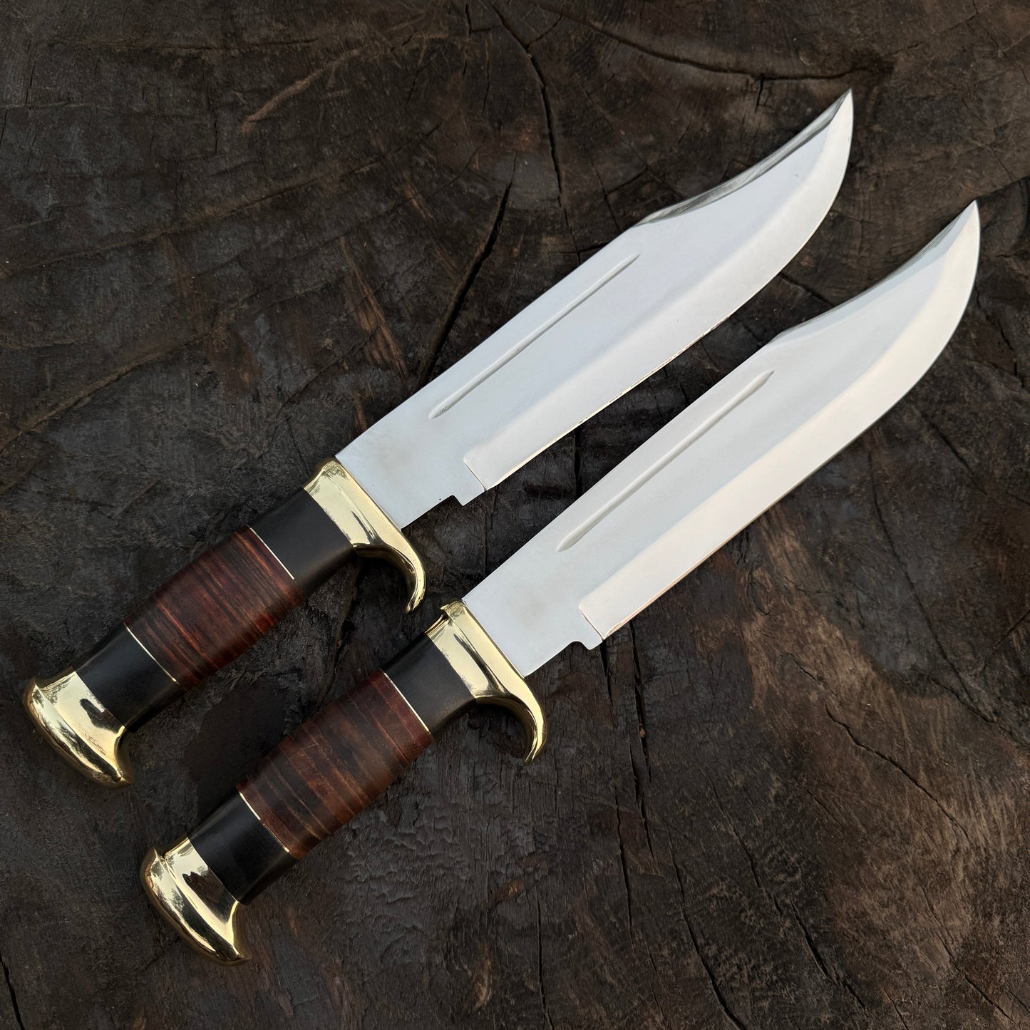 Set of 2 Crocodile Dundee Knife - D2 Tool Steel With Stacked Leather Unique Blades Runner