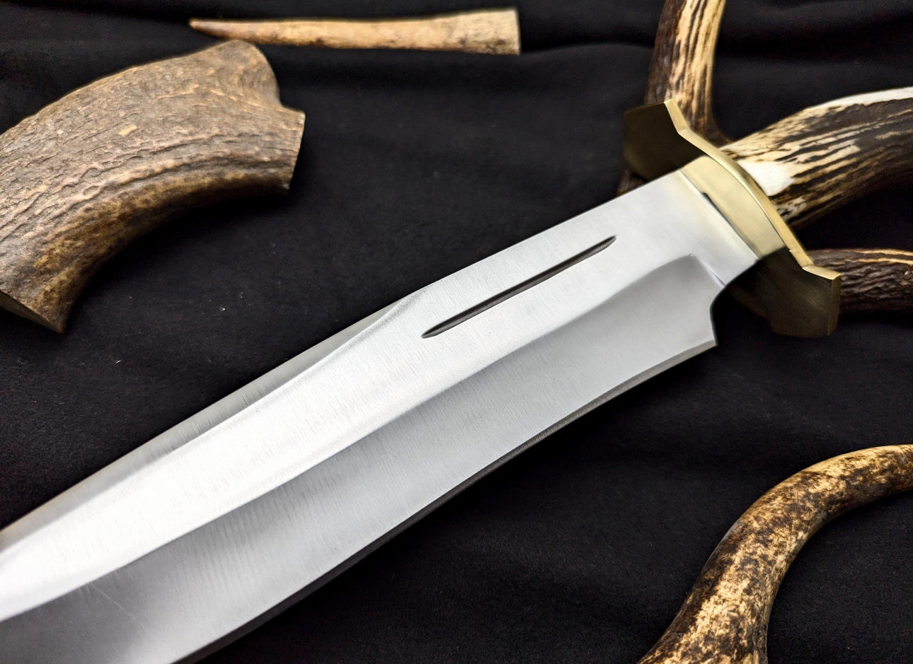 Seraphim Falls Bowie Knife Replica – Muela Magnum Stag Handle 26 Unique Blades Runner