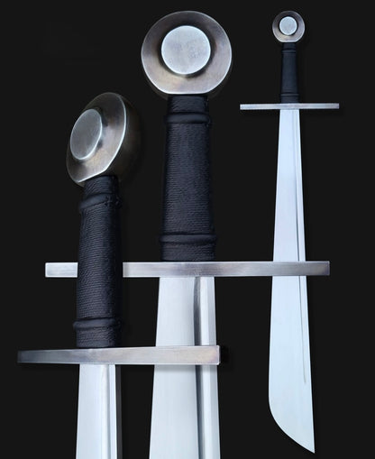 Henker Falchion Sword