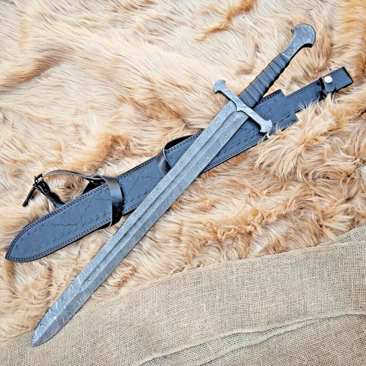 Roman Gladius Sword – Handmade Damascus Steel Blade, Collectible with Sheath