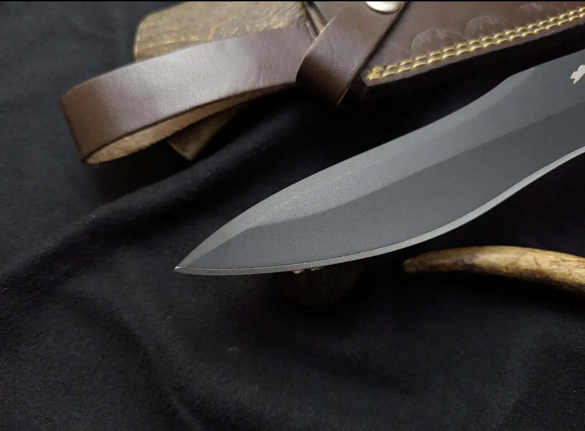 Ada Wong Knife Re4 - Resident Evil 4 Remake - Black Coated Knife Gaming Prop - Unique Blades Runner