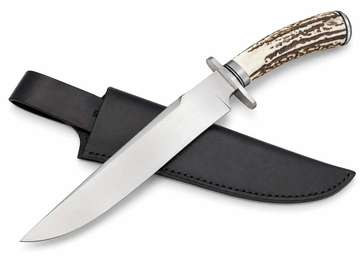 Classic Stag Handle Knife – Handmade Large Fixed Blade with Leather Sheath - Unique Blades Runner