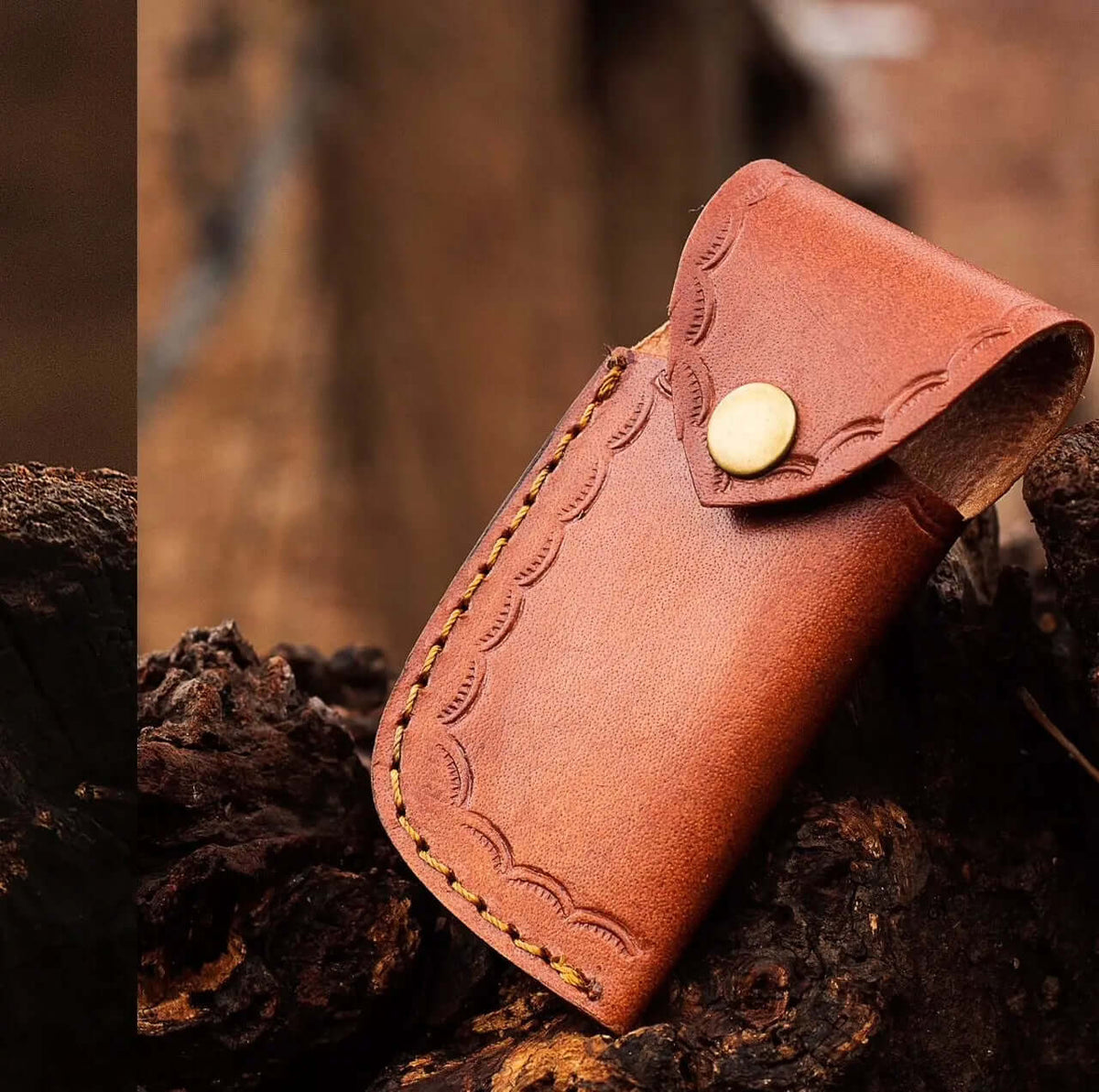 Damascus Folding Knife – Red Wood Handle Pocket Knife - Unique Blades Runner