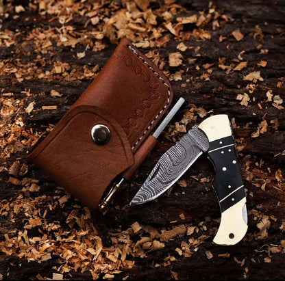 Damascus Steel Folding Knife – Black Horn Handle Pocket Knife - Unique Blades Runner
