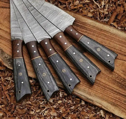 Damascus Steel Professional Kitchen Knife Set with Ebony & Rosewood Handle – Full Tang Chef Set - Unique Blades Runner