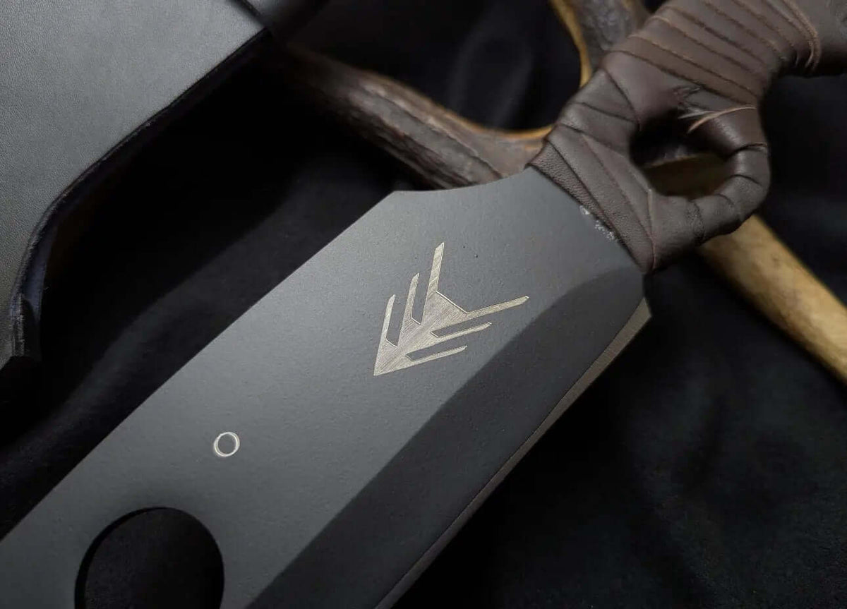 Destiny 2 knife Gunslinger Knife- Collectible Gaming Knife - Unique Blades Runner