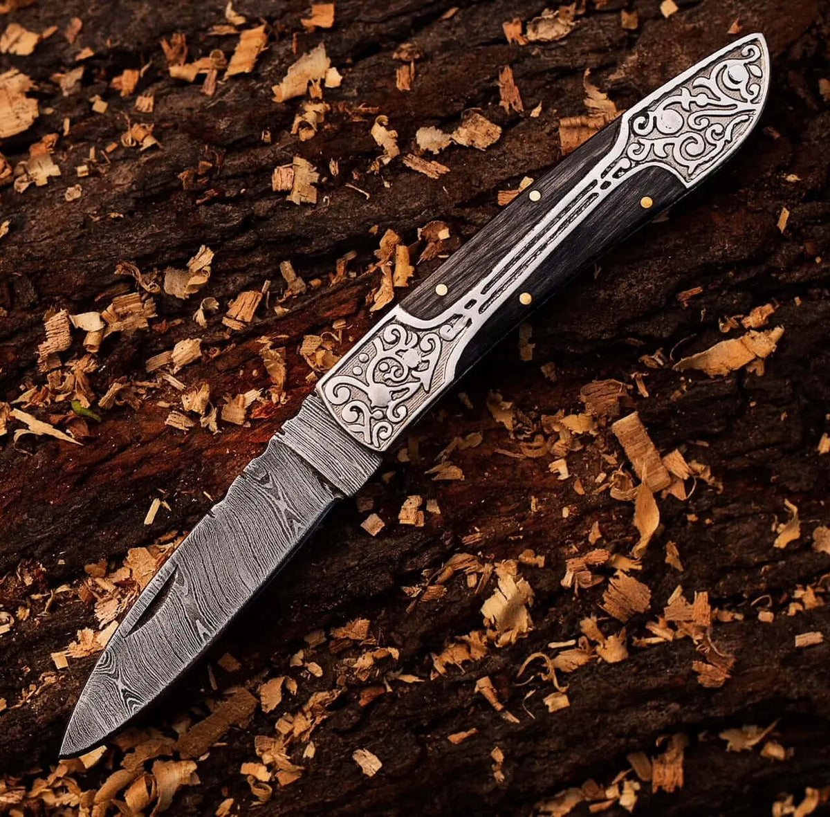 Engraved Damascus Folding Knife – Steel Handle EDC Pocket Knife - Unique Blades Runner