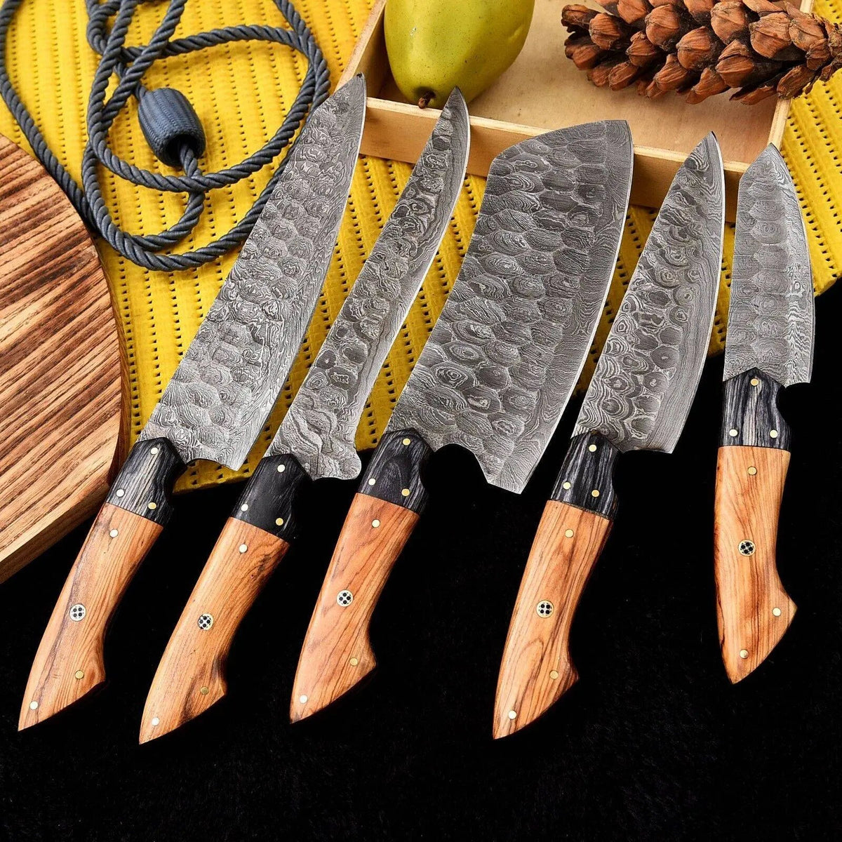 Handmade Damascus Steel Chef Knife Set with Olive Wood Handle – Full Tang - Unique Blades Runner