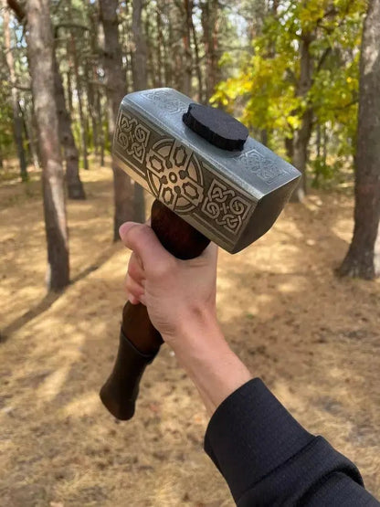 Handmade Viking Hammer Mjolnir & Valknut Etched Design – Unique Thor Hammer - Unique Blades Runner