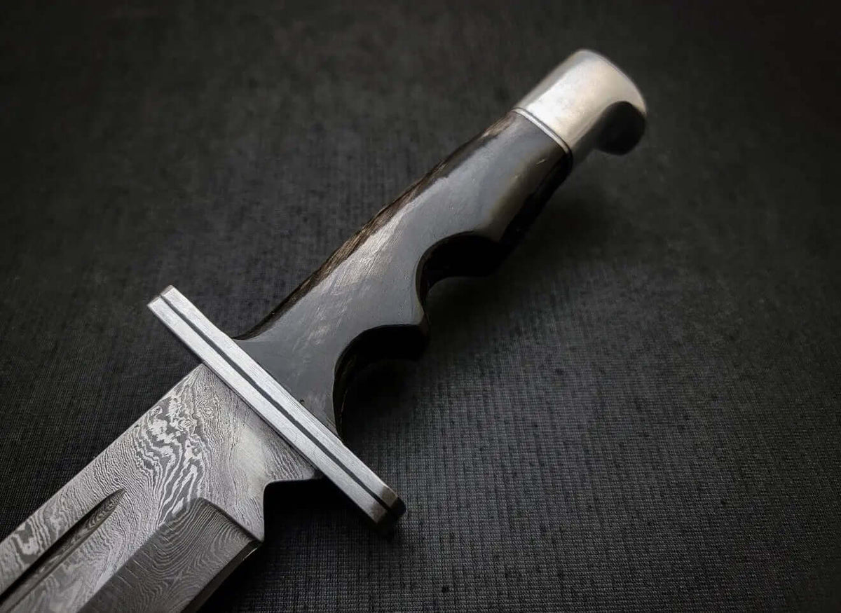 Horror Movie Knife Replica - Damascus Steel Scream Knife Replica - Unique Blades Runner