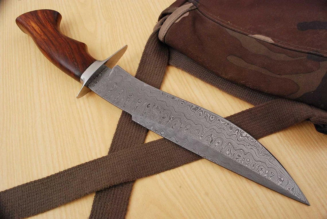 Handmade Damascus Steel Bowie Knife with Leather Sheath – Ideal Gift & Survival Tool Unique Blades Runner
