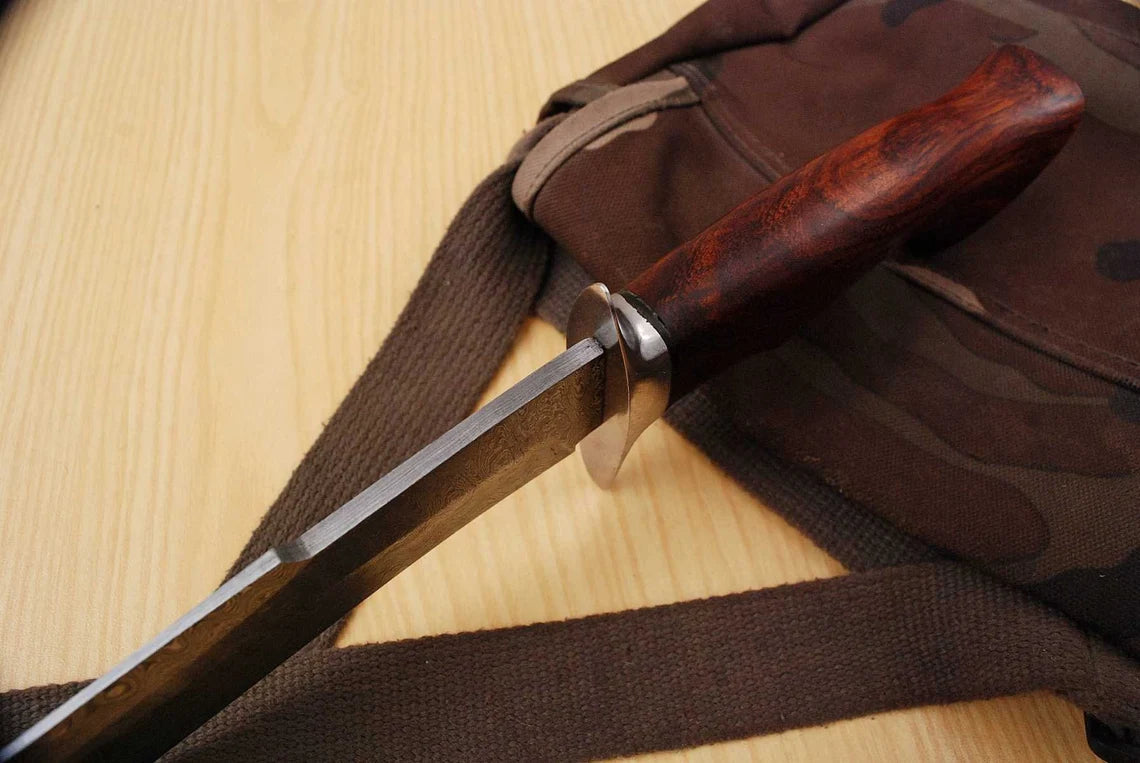 Handmade Damascus Steel Bowie Knife with Leather Sheath – Ideal Gift & Survival Tool Unique Blades Runner