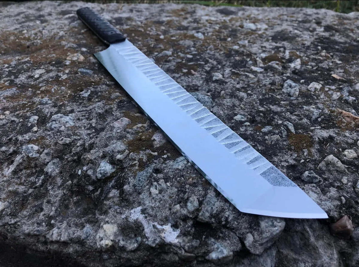 Japanese Yanagiba Sashimi Knife – Hammer Forged Blade with G10 Handle - Unique Blades Runner