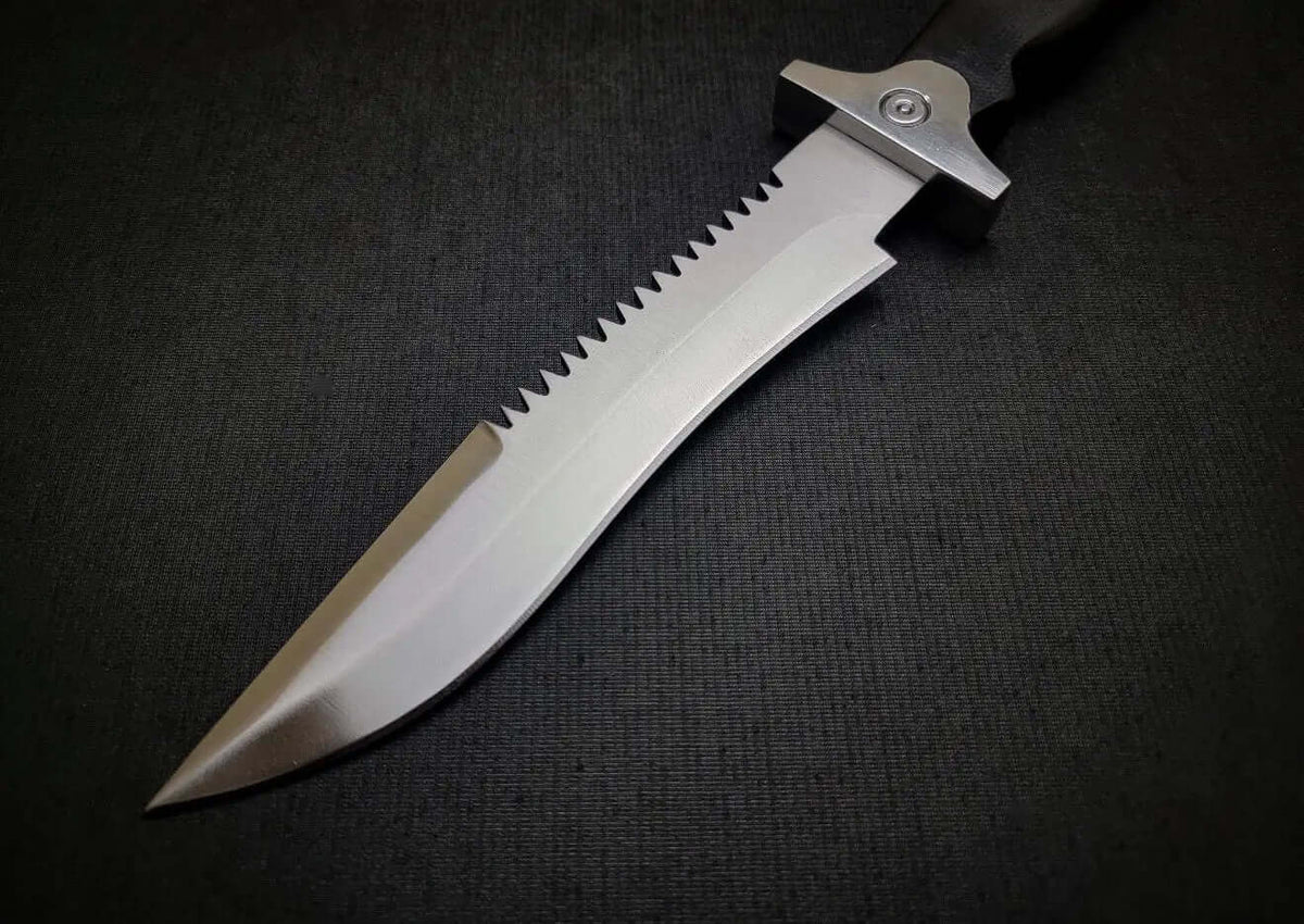 Jill Valentine Knife - Resident Evil Collectible Knife - Unique Blades Runner