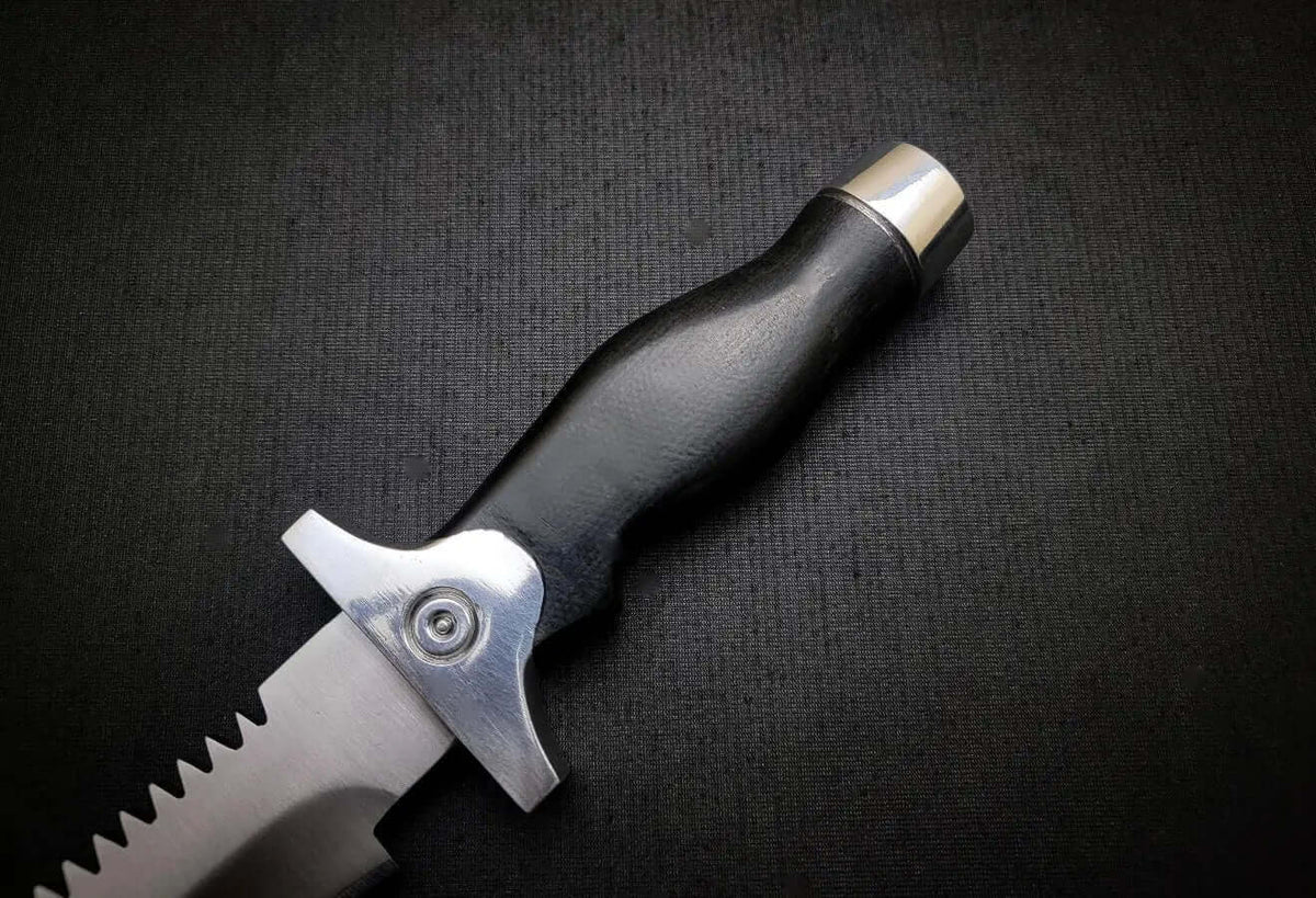 Jill Valentine Knife - Resident Evil Collectible Knife - Unique Blades Runner