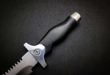 Jill Valentine Knife - Resident Evil Collectible Knife - Unique Blades Runner