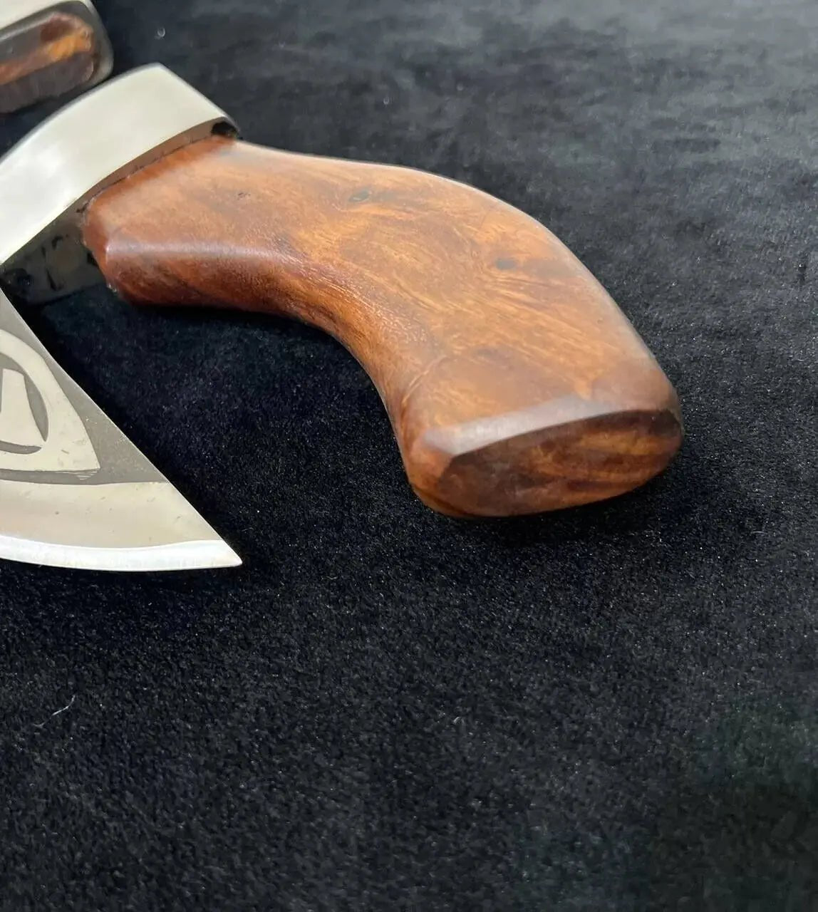 Pizza Cutter Axe – Best Pizza Cutter Gift for Him – Leather Sheath Included - Unique Blades Runner