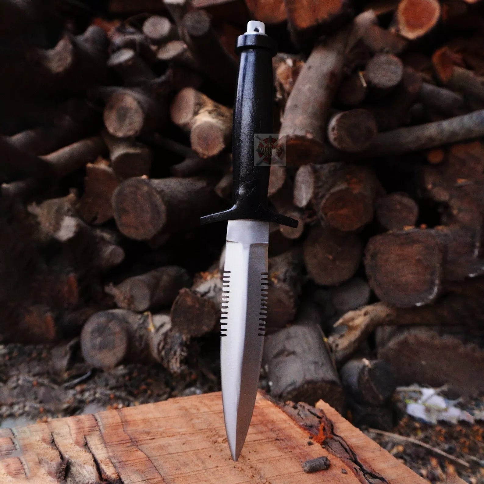 Jack Burton Collector’s Knife – Stainless Steel Movie Replica Knife Unique Blades Runner