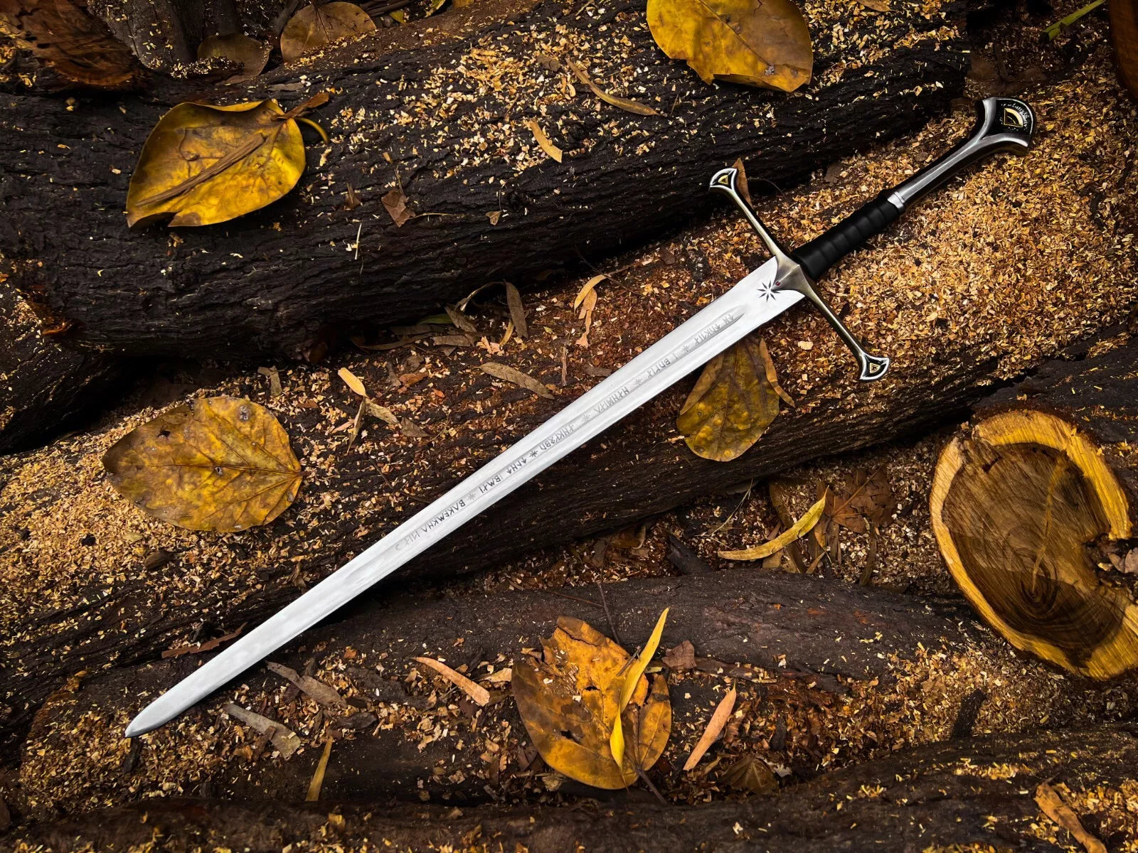 Anduril Sword Replica | Handmade King Elessar Sword Collectible | LOTR Sword Unique Blades Runner