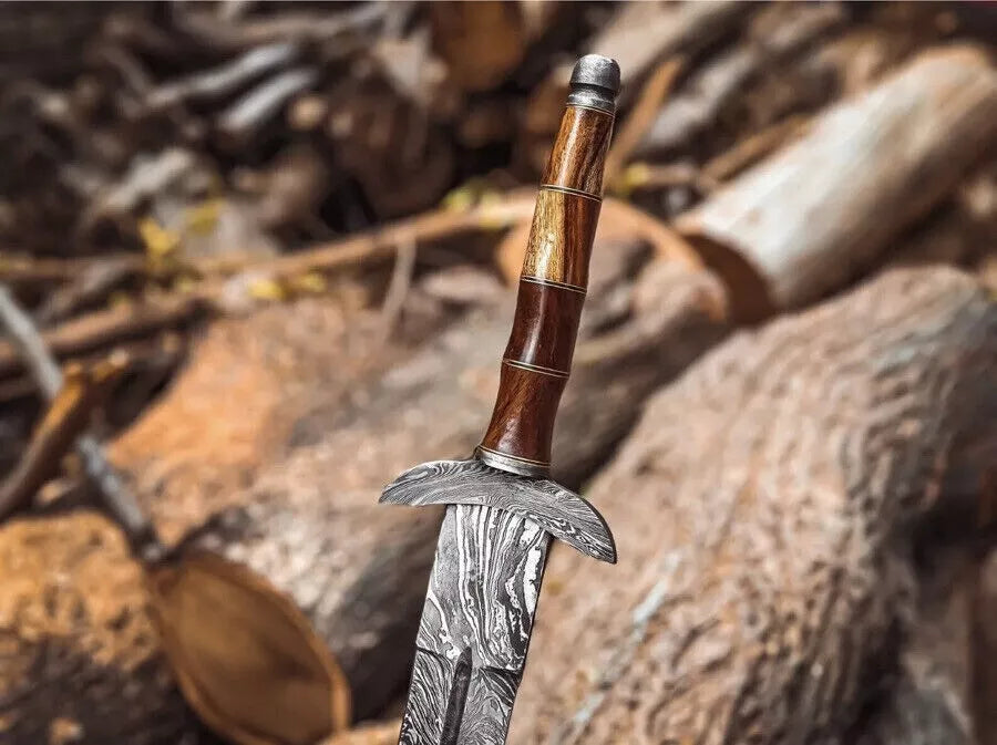 Roman Gladius Sword – Handmade Damascus Steel Blade, Collectible with Sheath Unique Blades Runner