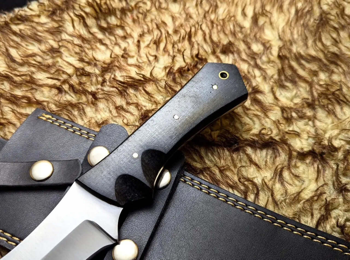 Tom Brown Tracker Knife with D2 Tool Steel Blade And Sheath - Unique Blades Runner