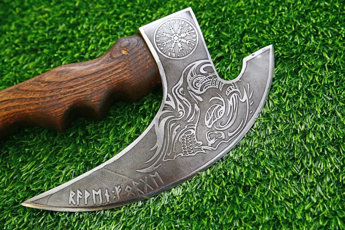 Viking Style Pizza Cutter Axe | Handmade Pizza Cutter | Best Gift for Him | Includes Leather Sheath - Unique Blades Runner
