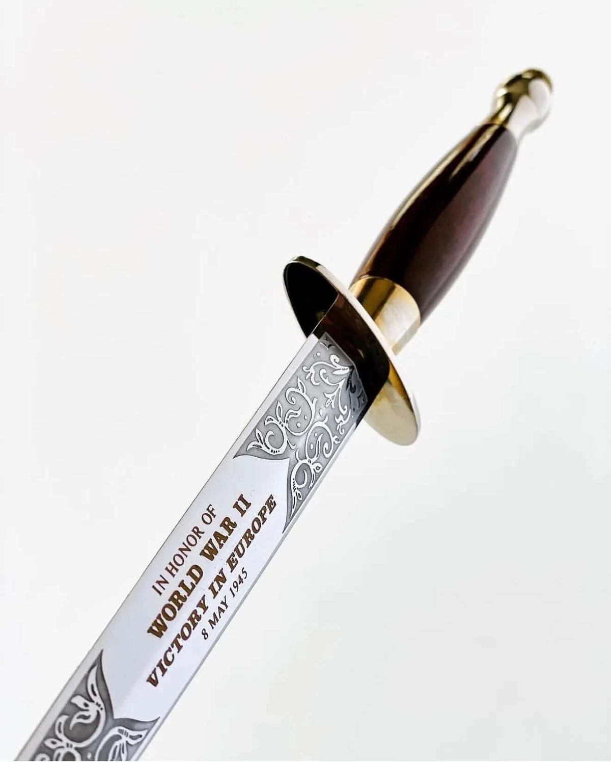 Vintage Limited Edition Wilkinson WWII, Fairbairn-Sykes Commando Knife - Unique Blades Runner